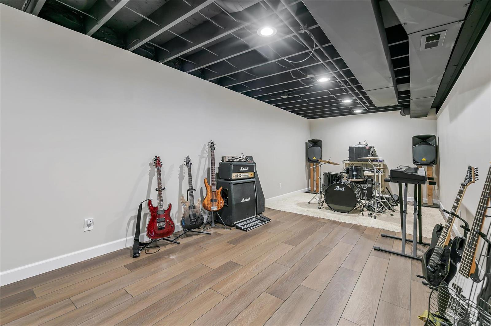 Eagle Farms - Residential
