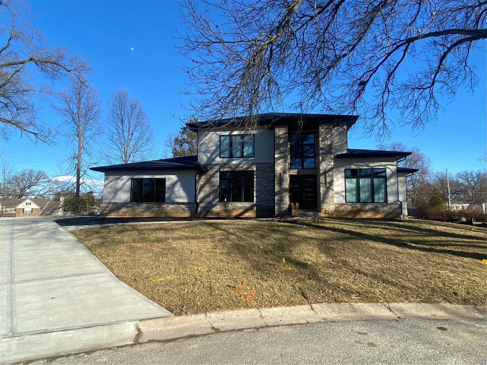 Oak Estates - Residential