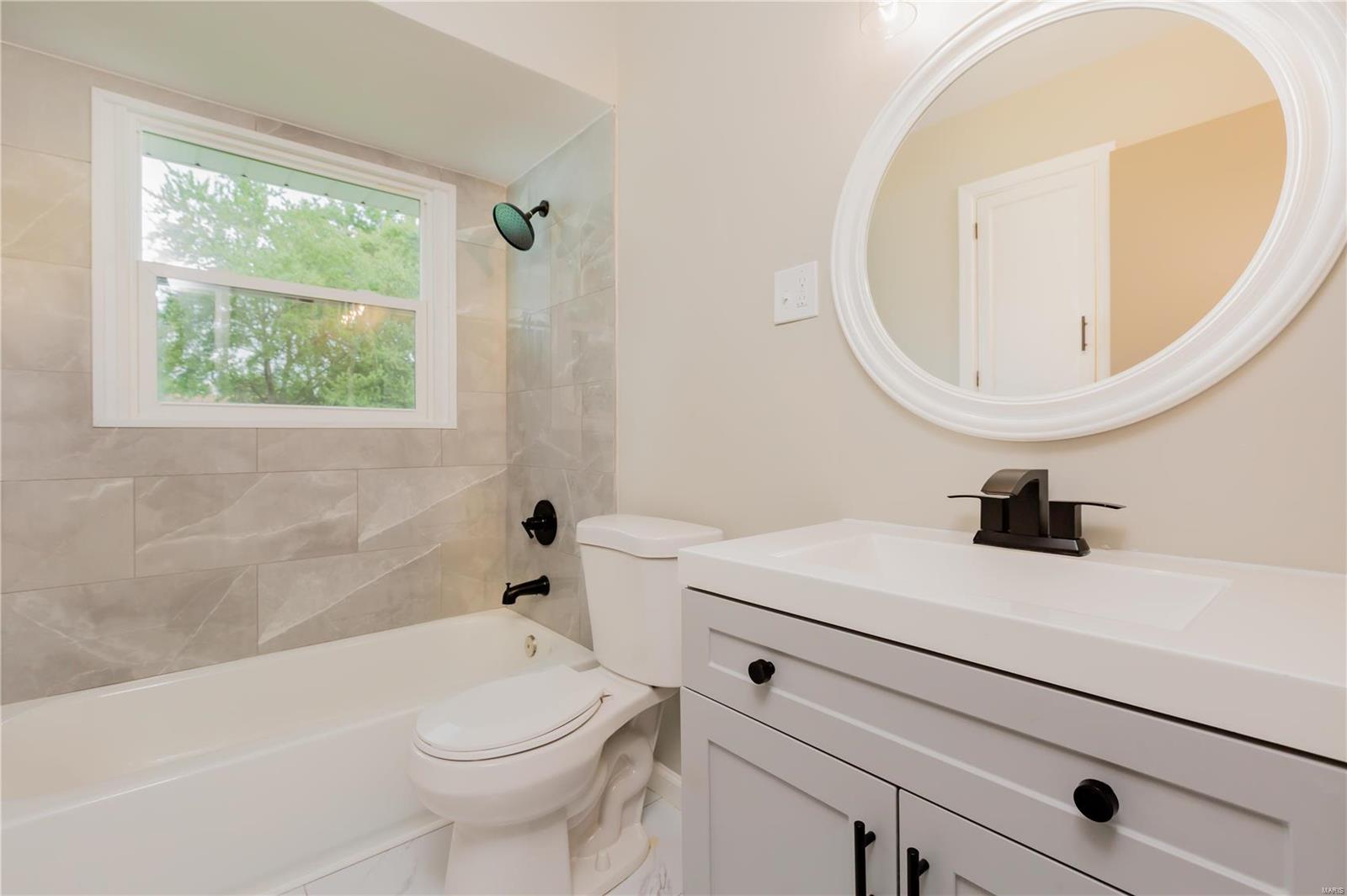 Francisca - Residential