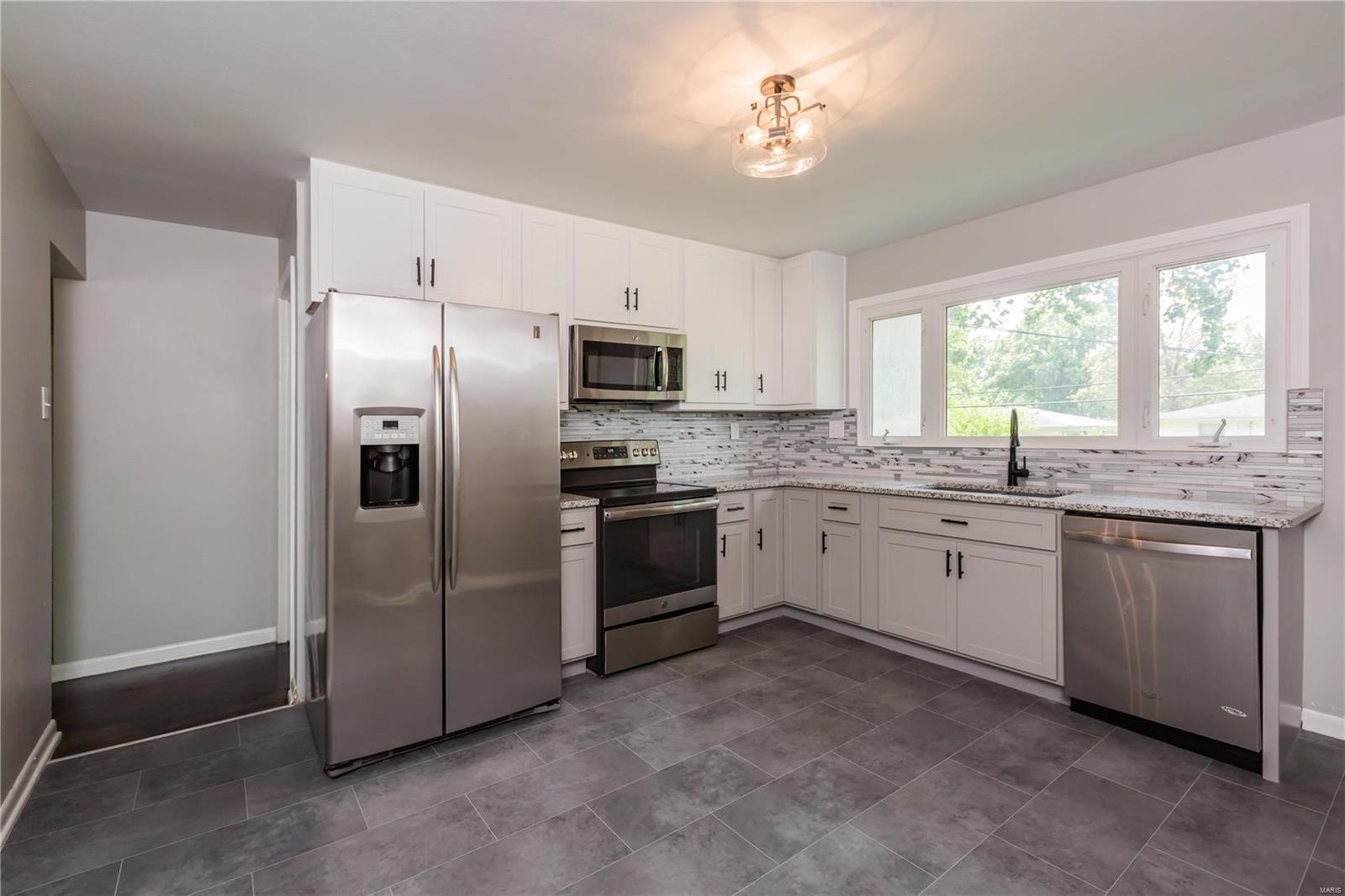 Francisca - Residential