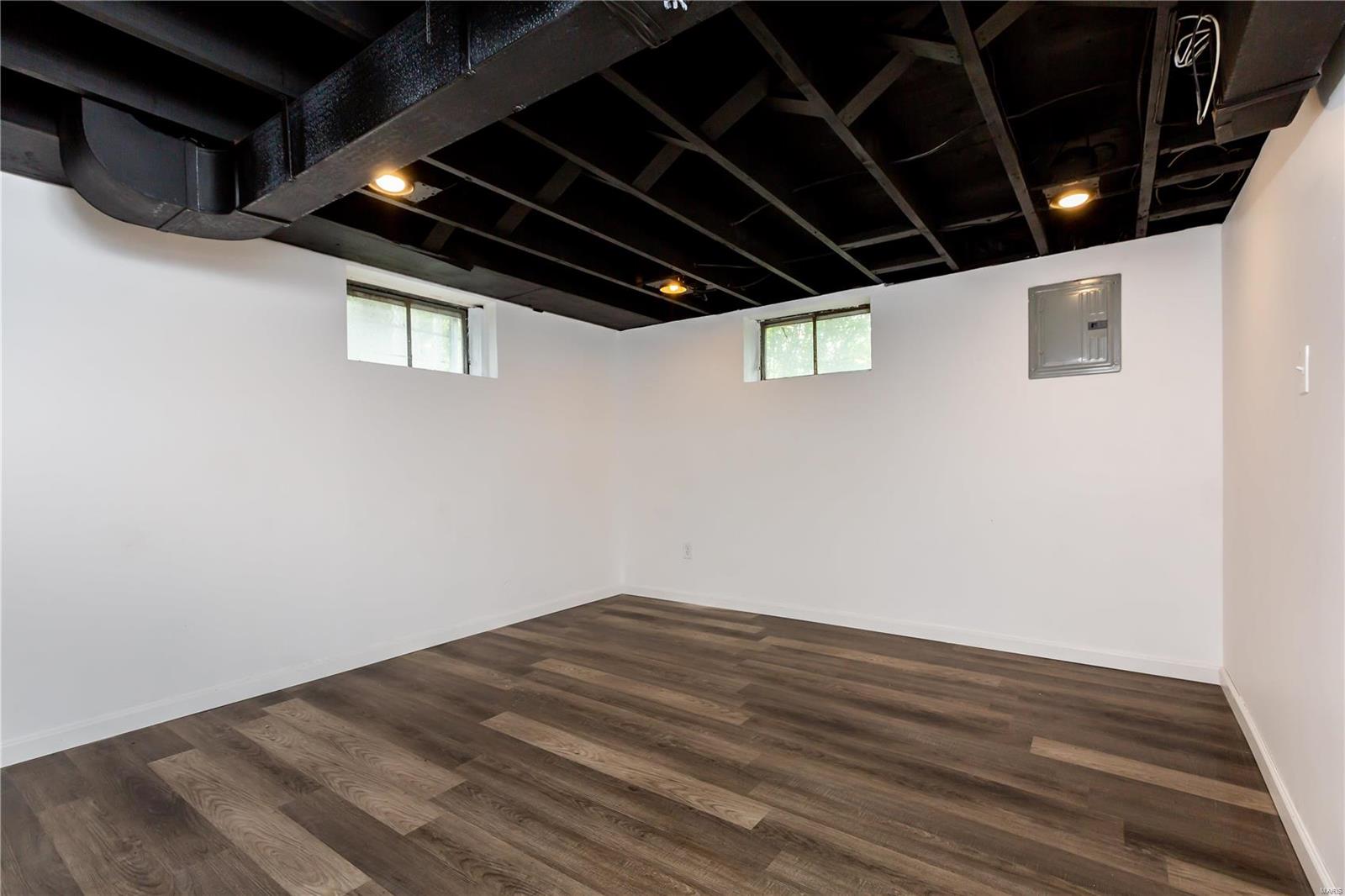 Francisca - Residential