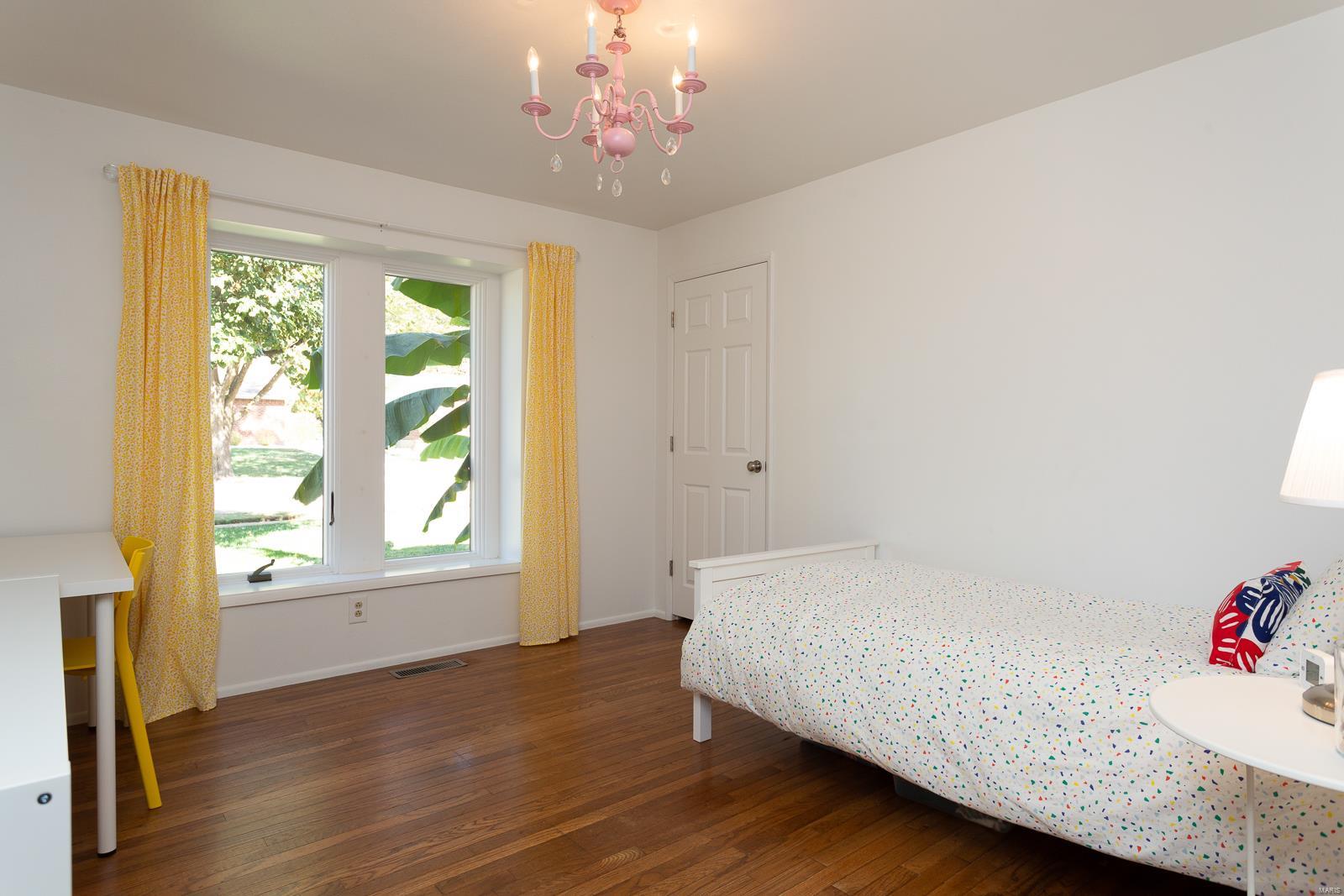 Oak Tree Farm - Residential