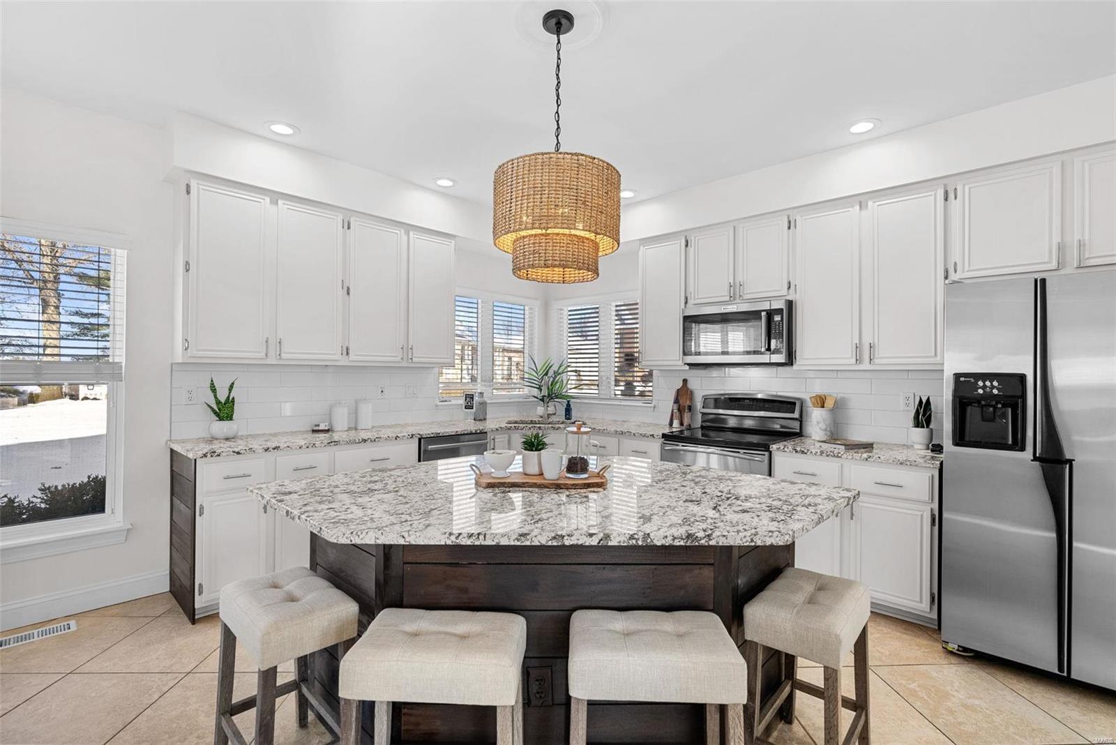 553 Malinmor Drive