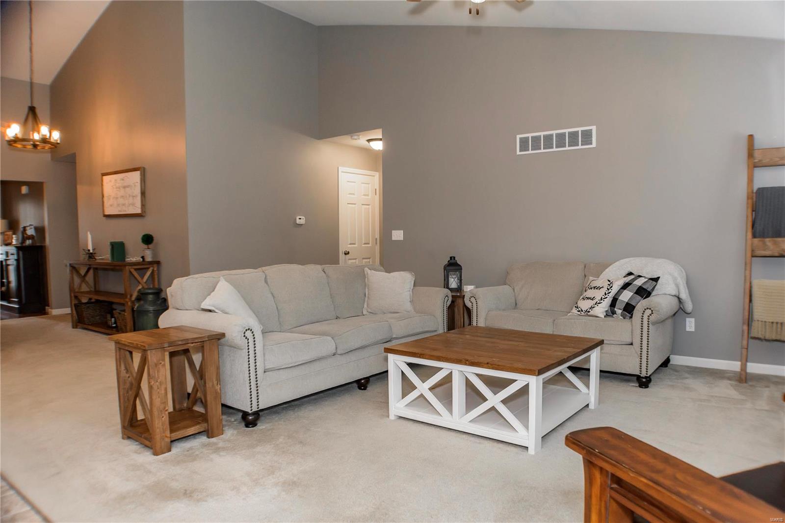 San Marino 2 - Residential