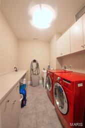 Oak Estates - Residential