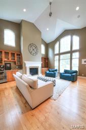 Oak Estates - Residential