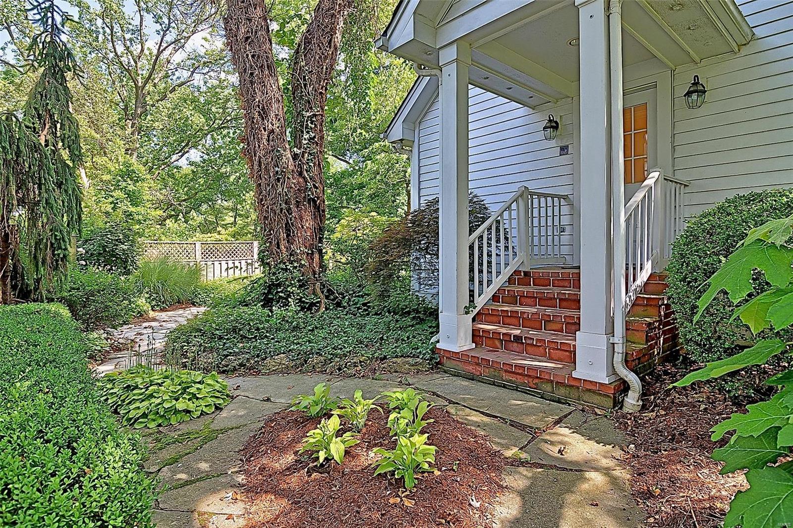 J D Litzsinger Estate - Residential