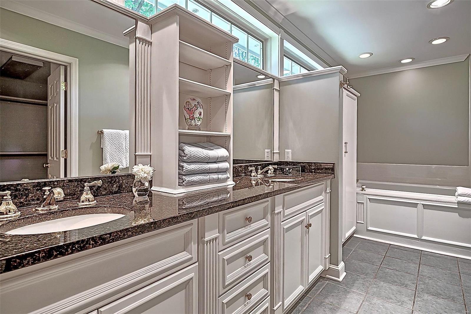 J D Litzsinger Estate - Residential