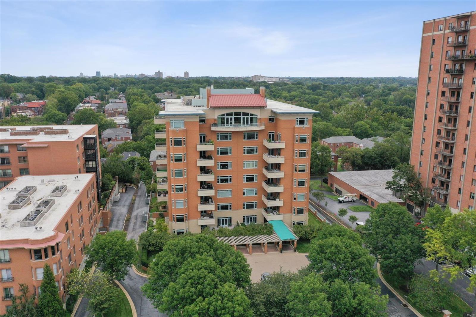 Residence at 800 S Hanley A Condominium - Residential