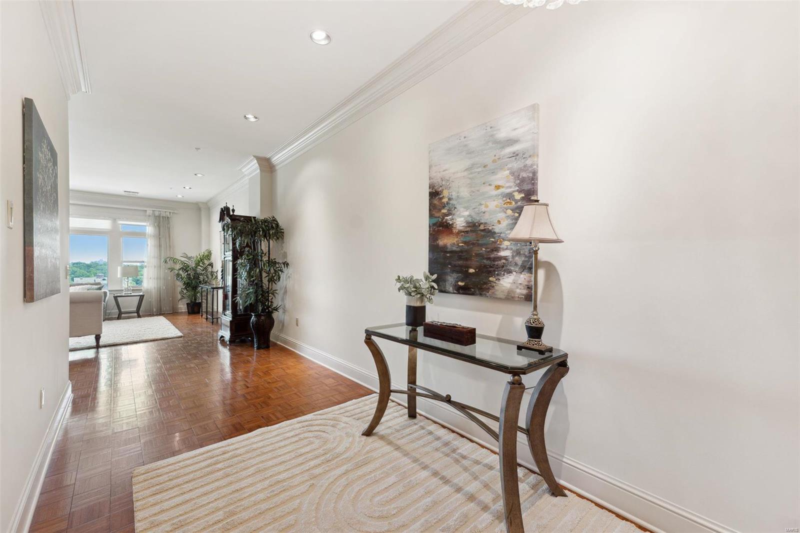 Residence at 800 S Hanley A Condominium - Residential