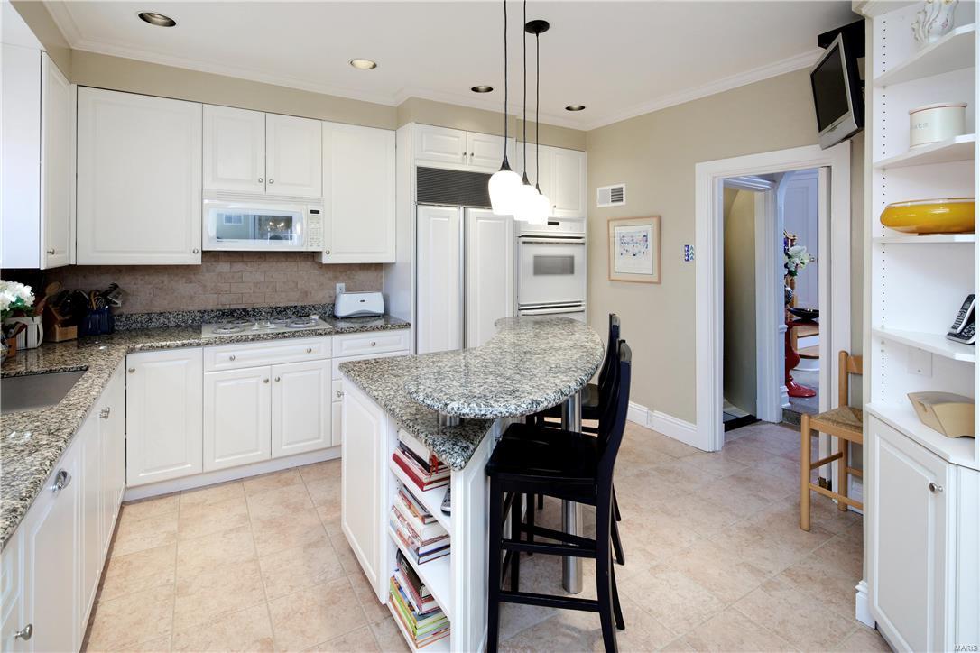 Lake Forest - Residential