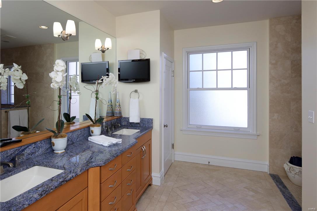 Lake Forest - Residential