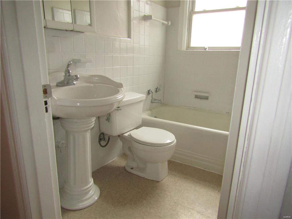 Ramona Heights - Residential