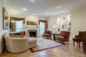 Sedgwick Place Condo - Residential