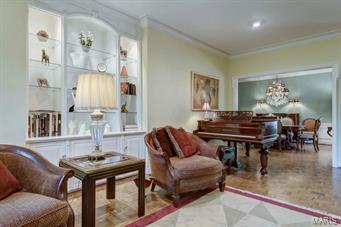 Sedgwick Place Condo - Residential