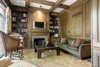 Sedgwick Place Condo - Residential