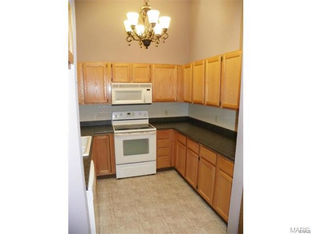 Chateau Country Club Ph3 Resub - Residential Lease