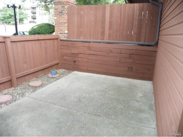 Chateau Country Club Ph3 Resub - Residential Lease