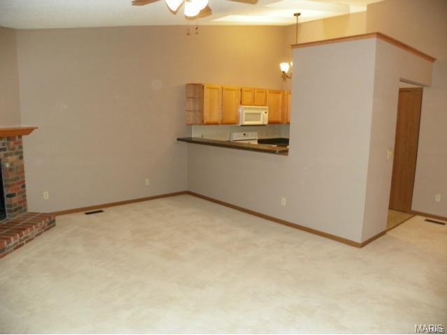 Chateau Country Club Ph3 Resub - Residential Lease