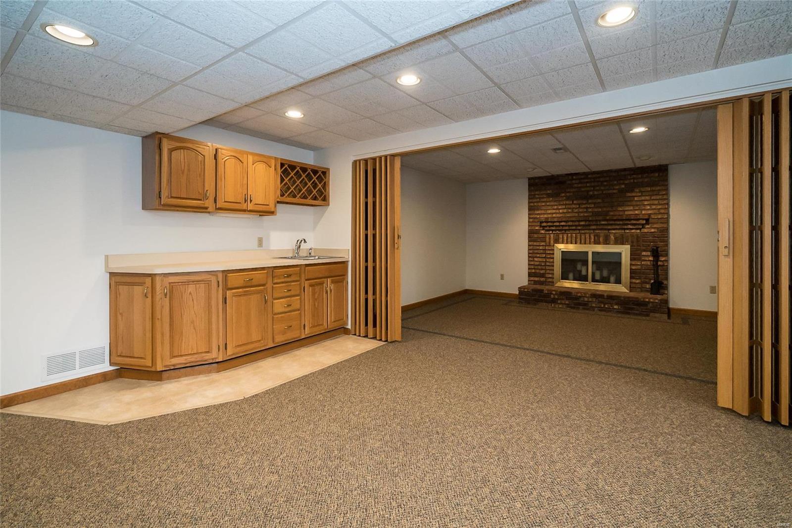 Essex Point - Residential