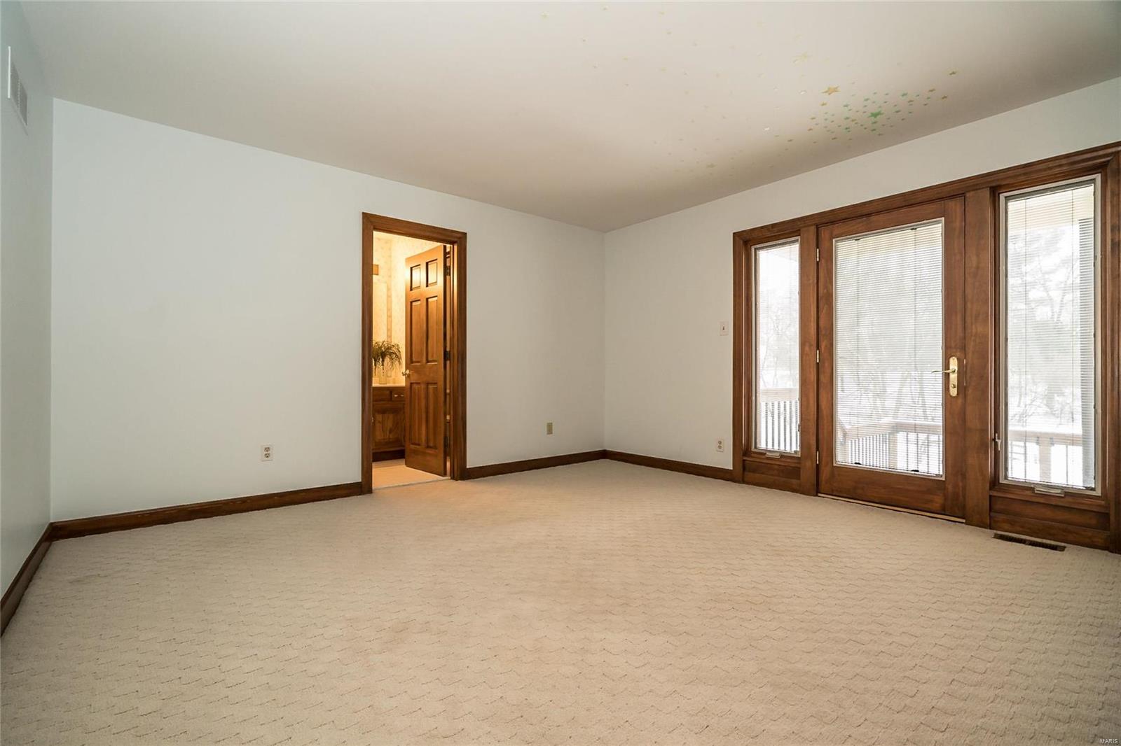 Essex Point - Residential