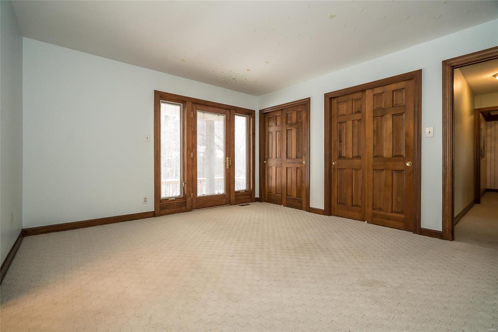 Essex Point - Residential