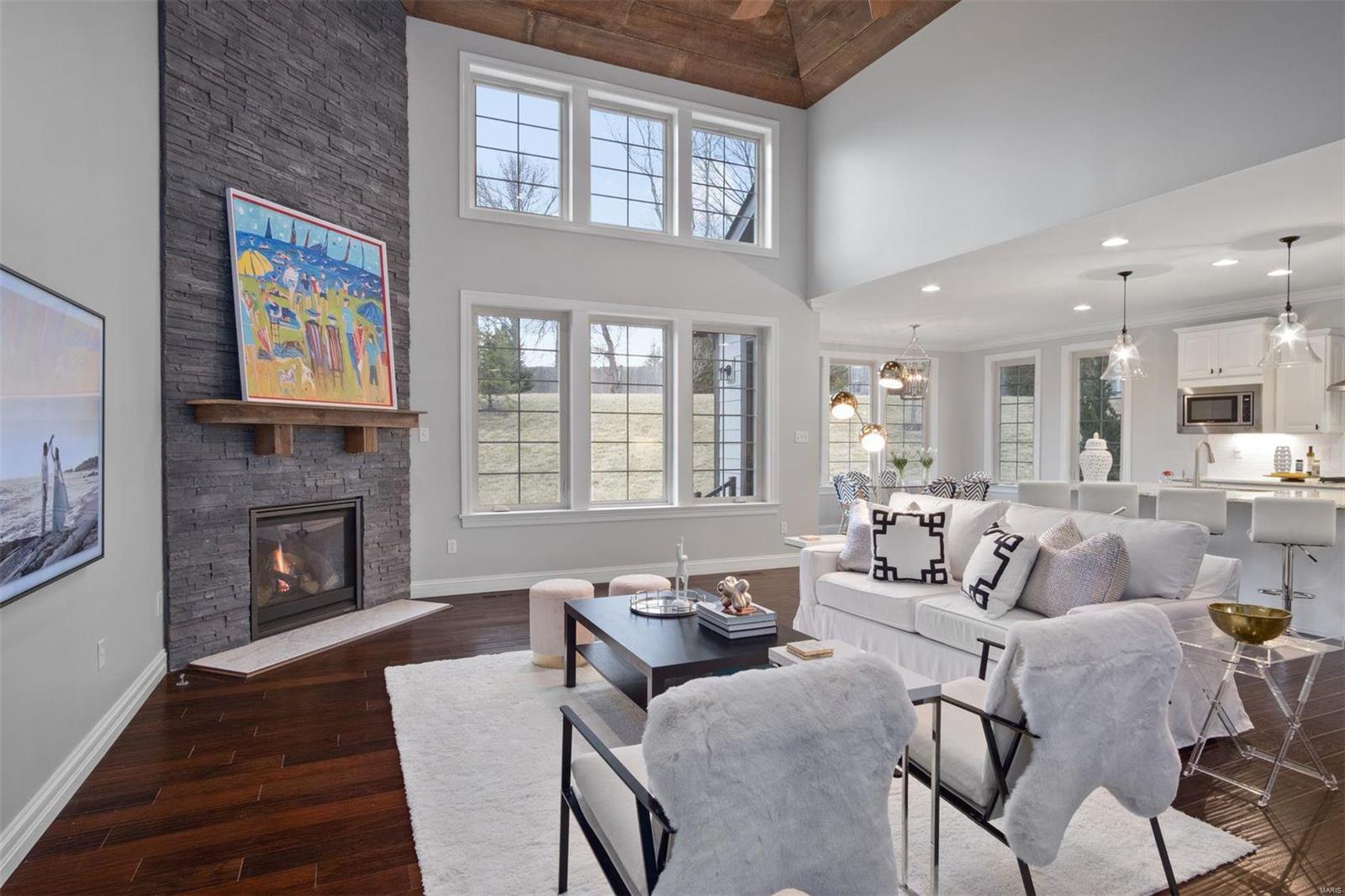 Woods Of Ladue The - Residential