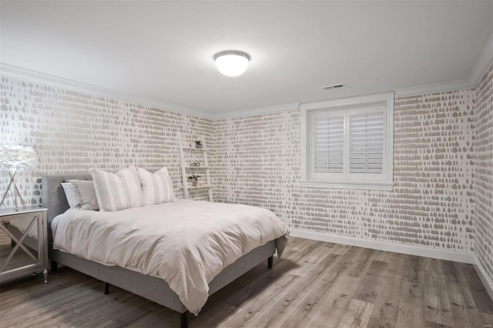 Woods Of Ladue The - Residential