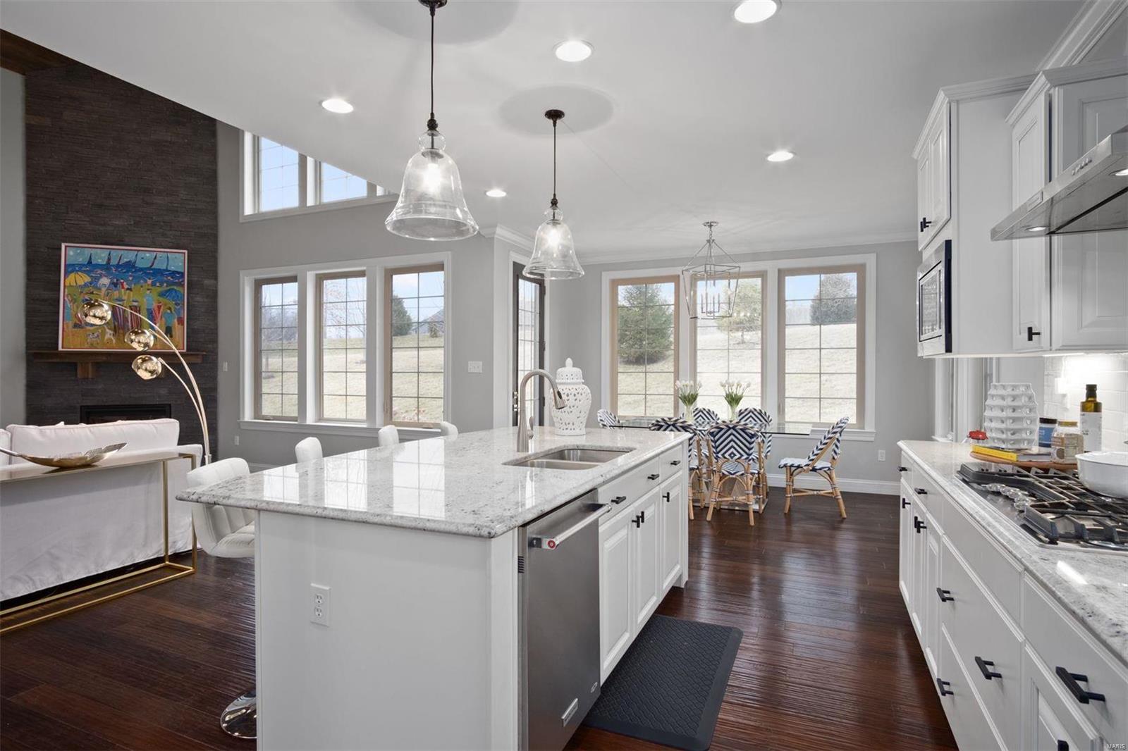 Woods Of Ladue The - Residential