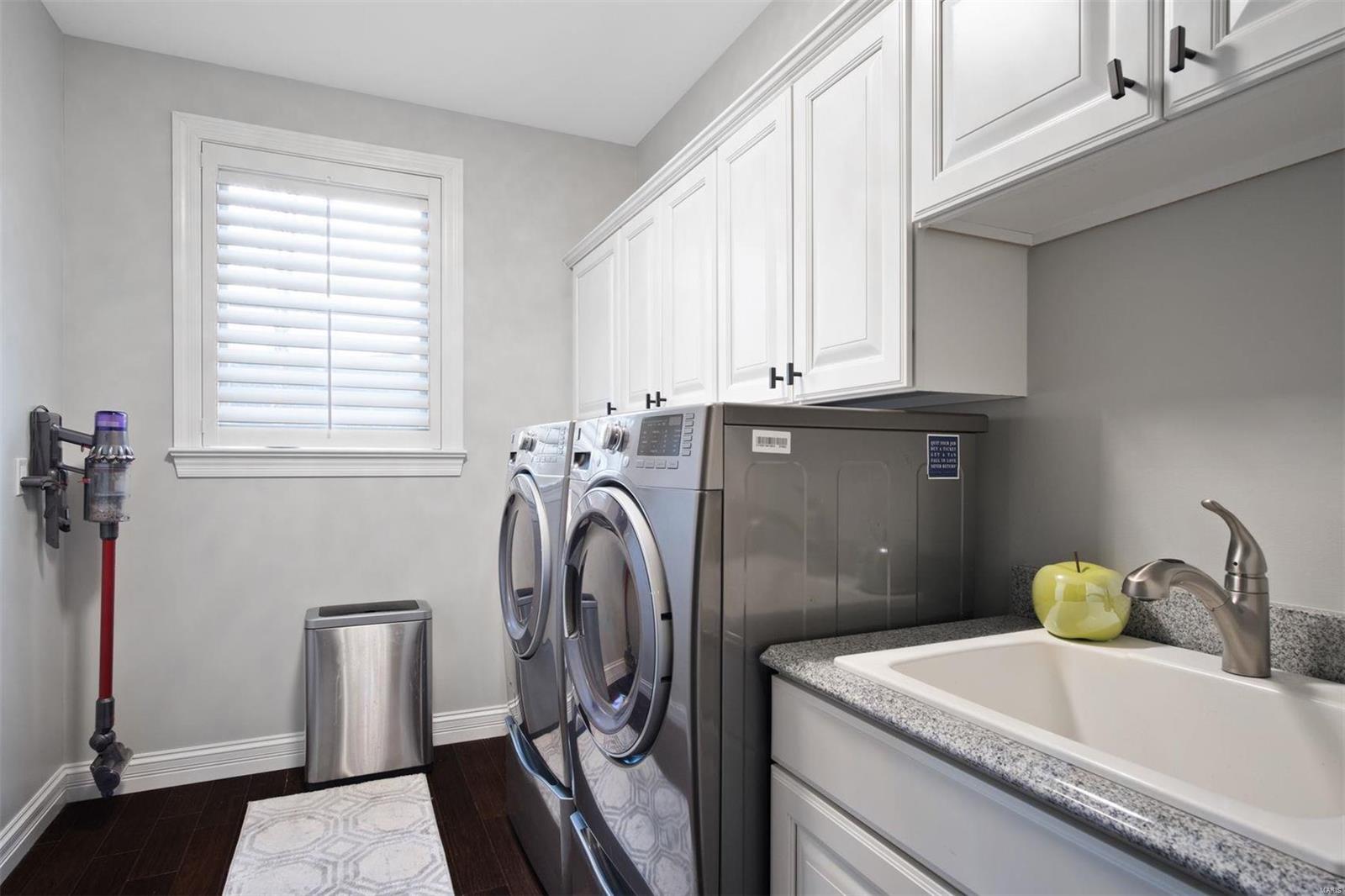 Woods Of Ladue The - Residential