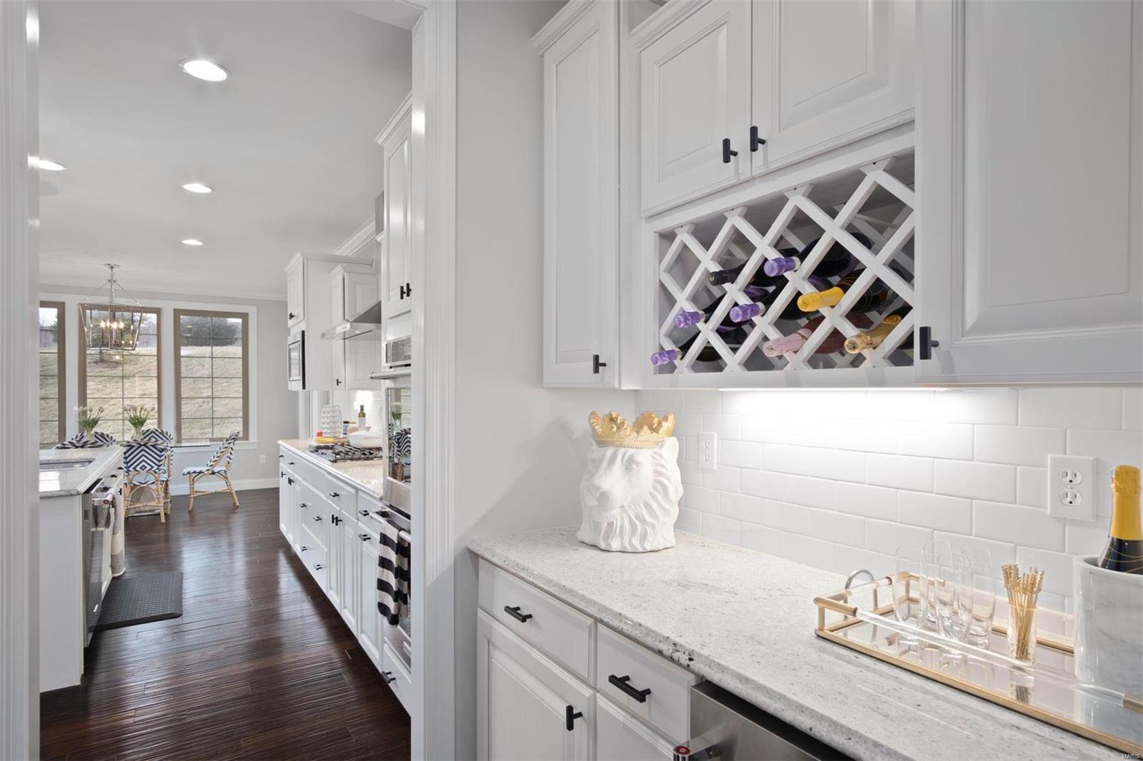 Woods Of Ladue The - Residential