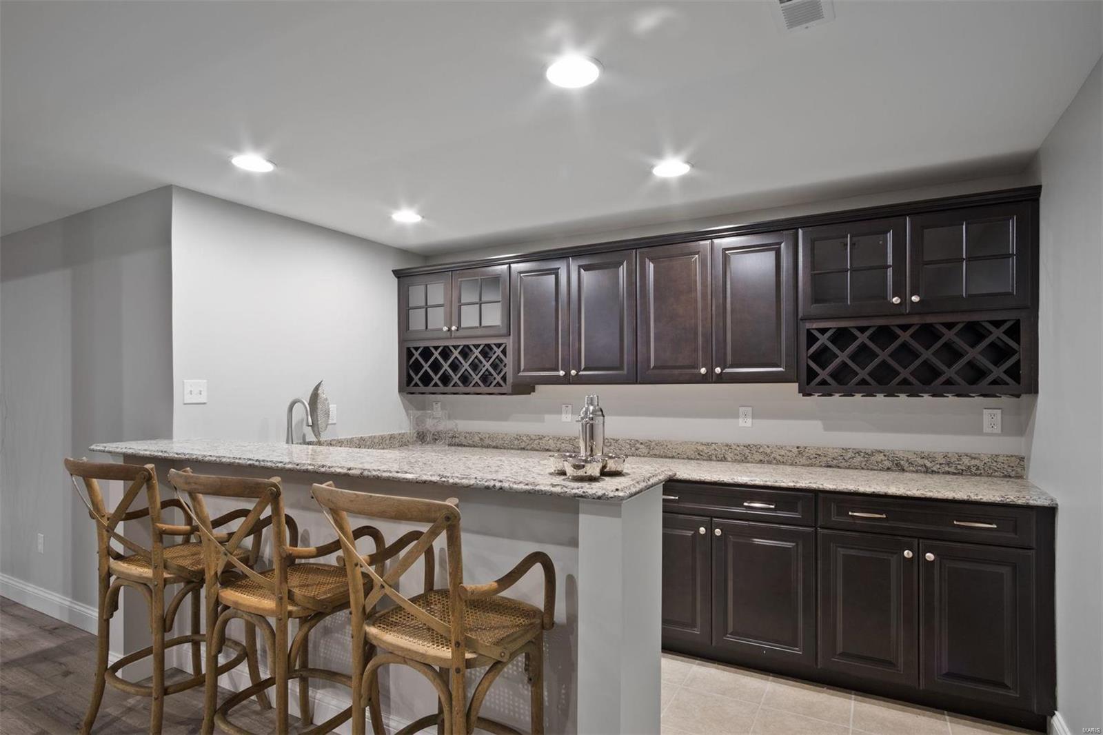 Woods Of Ladue The - Residential