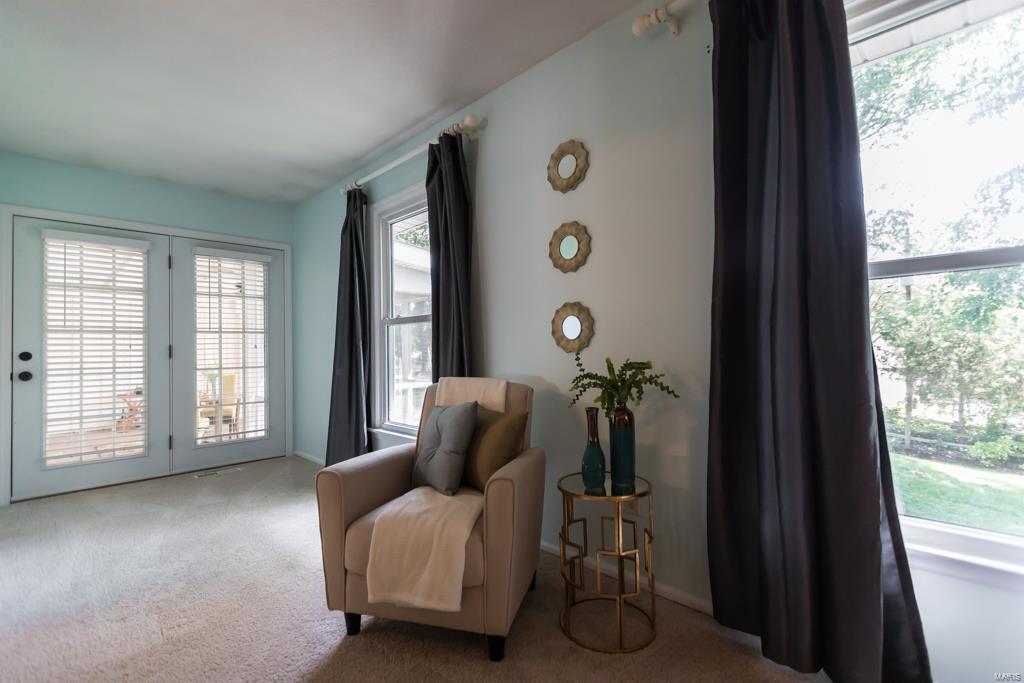 Mercer Manor 1 - Residential