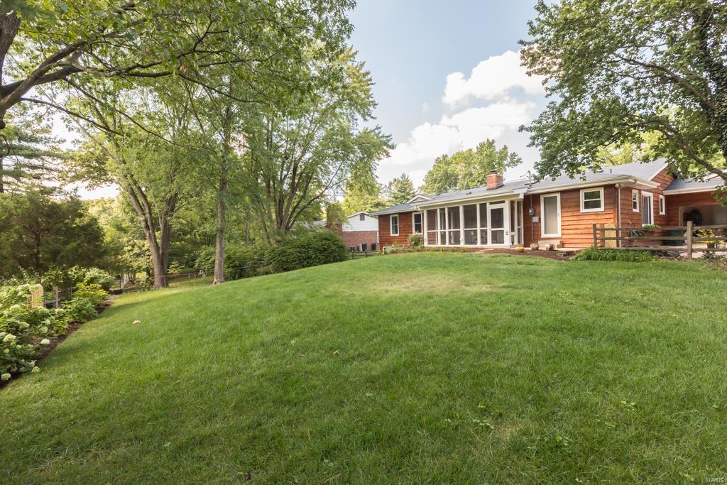 Mercer Manor 1 - Residential