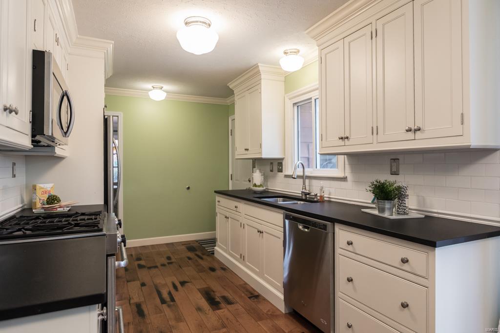 Mercer Manor 1 - Residential