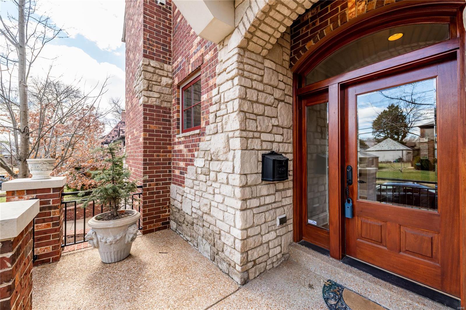 901 Glen Ridge Avenue/ 7500 York Drive - Residential