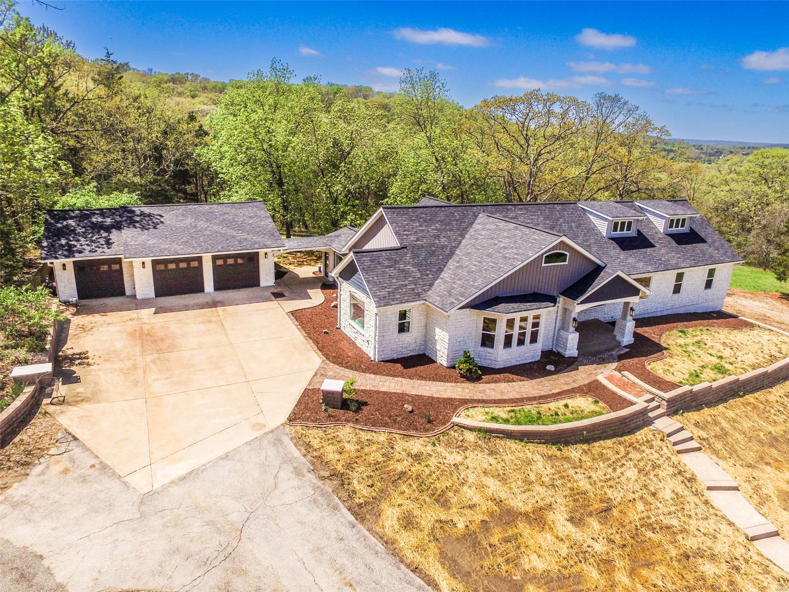 Tall Oaks - Residential