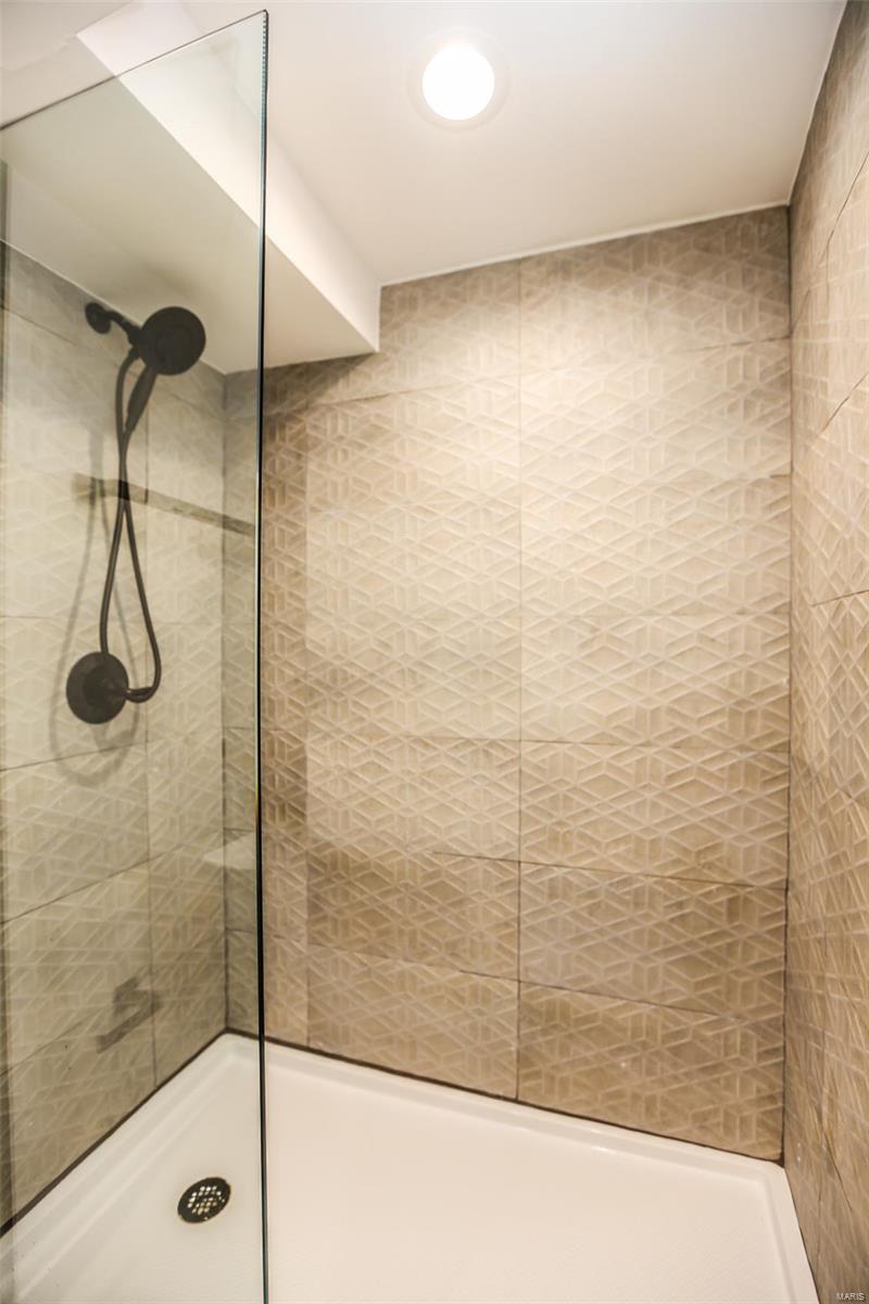 Tall Oaks - Residential