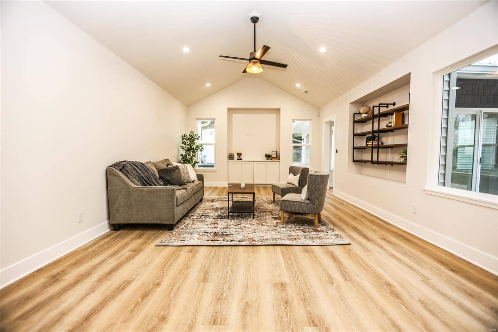 Tall Oaks - Residential