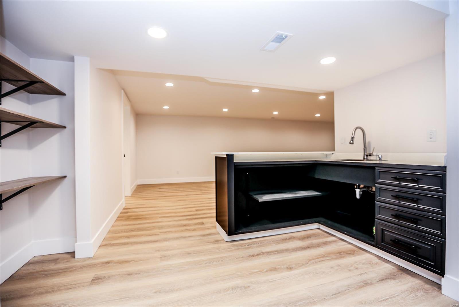 Tall Oaks - Residential