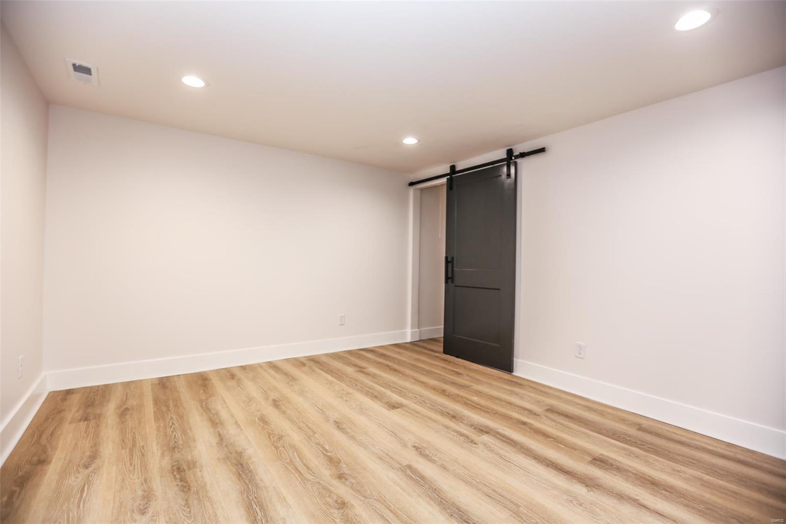 Tall Oaks - Residential