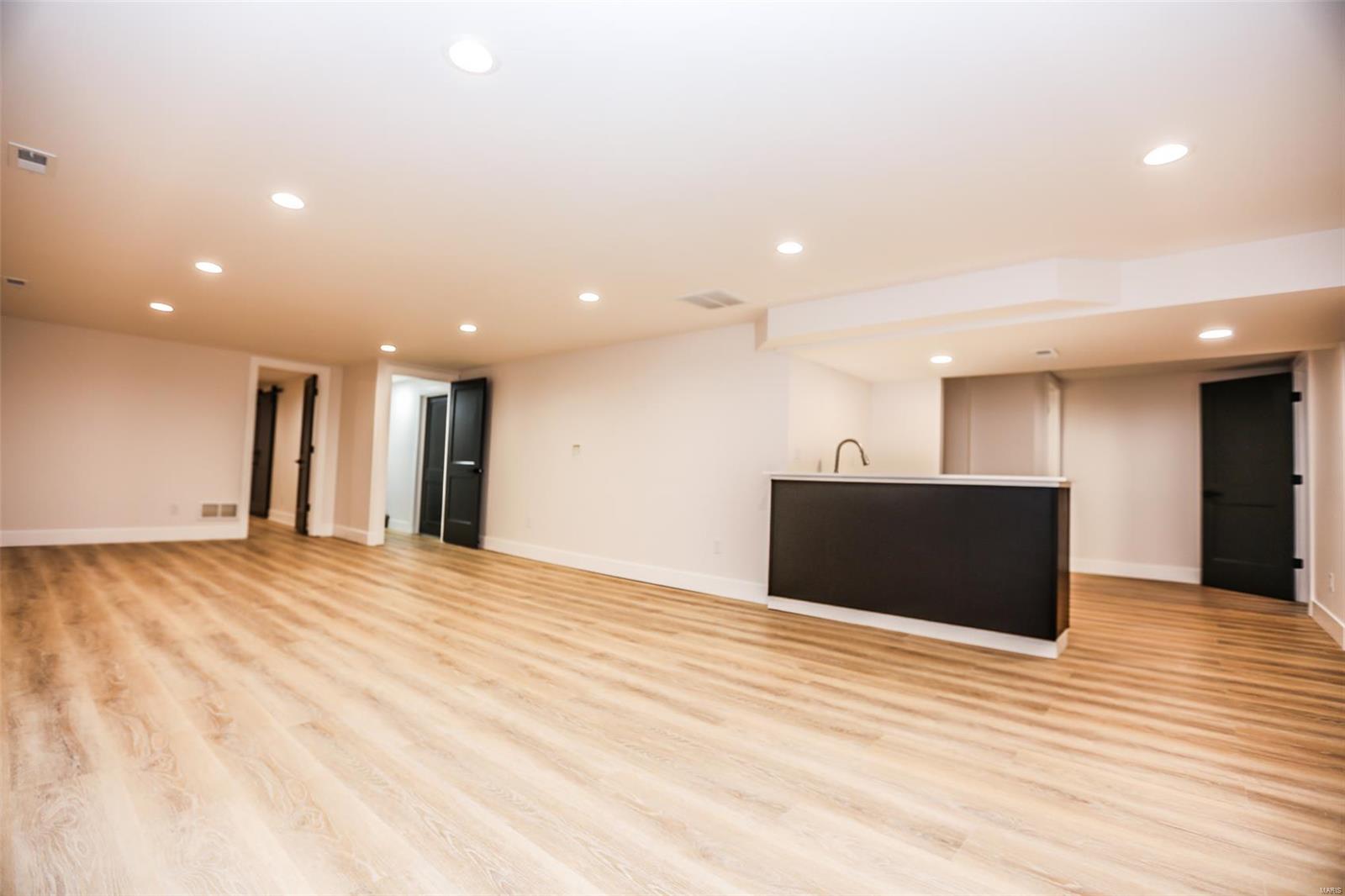 Tall Oaks - Residential