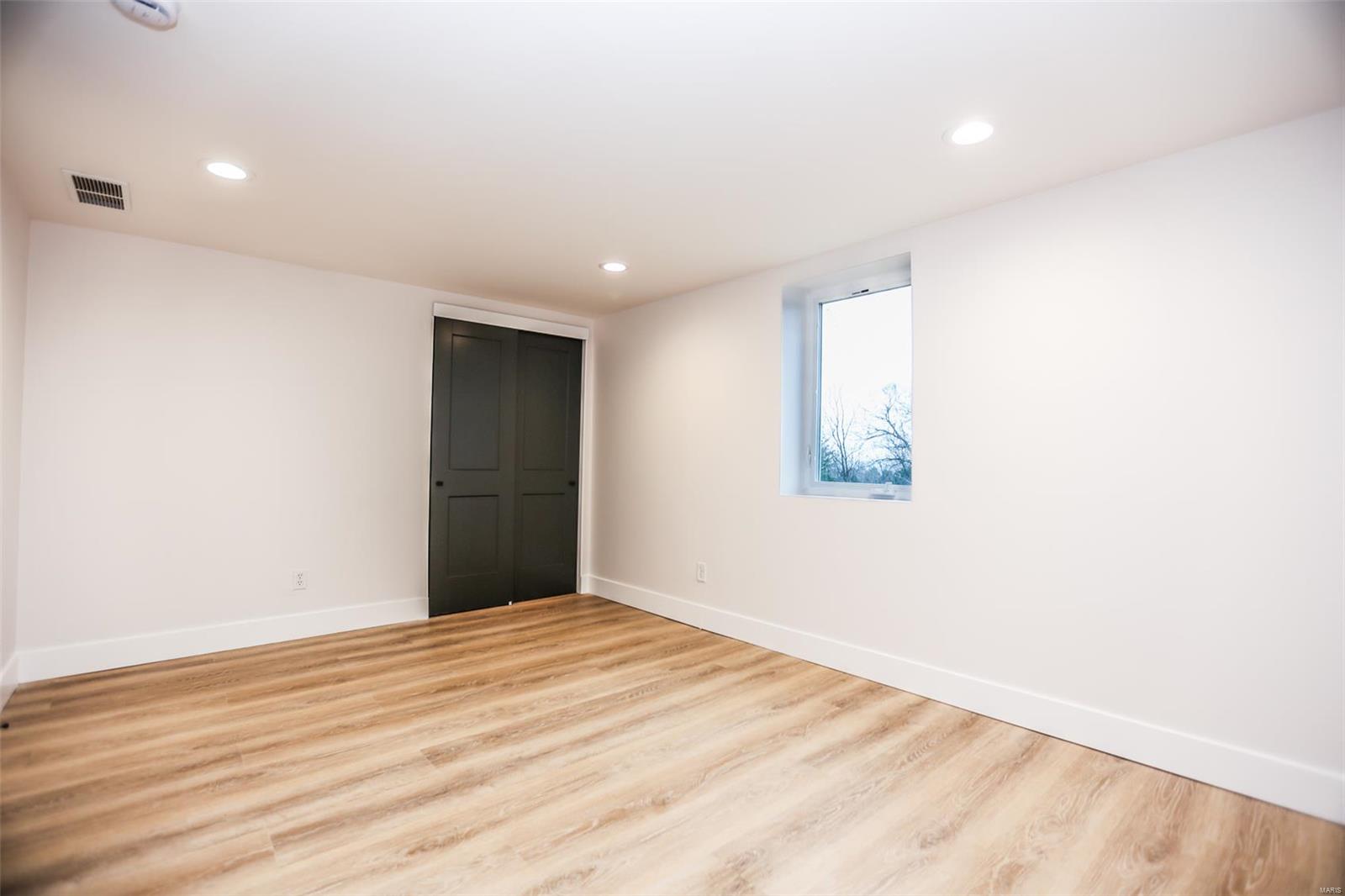 Tall Oaks - Residential