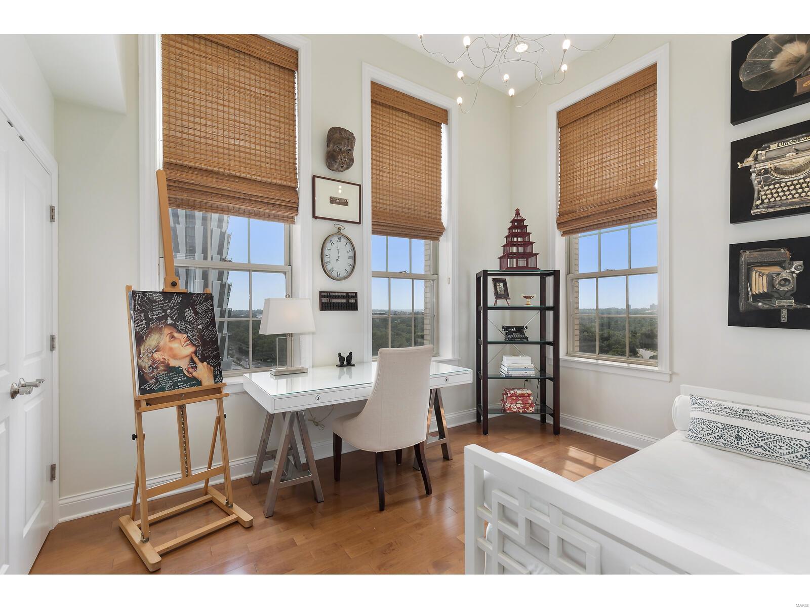 Residences at Park Plaza - Residential