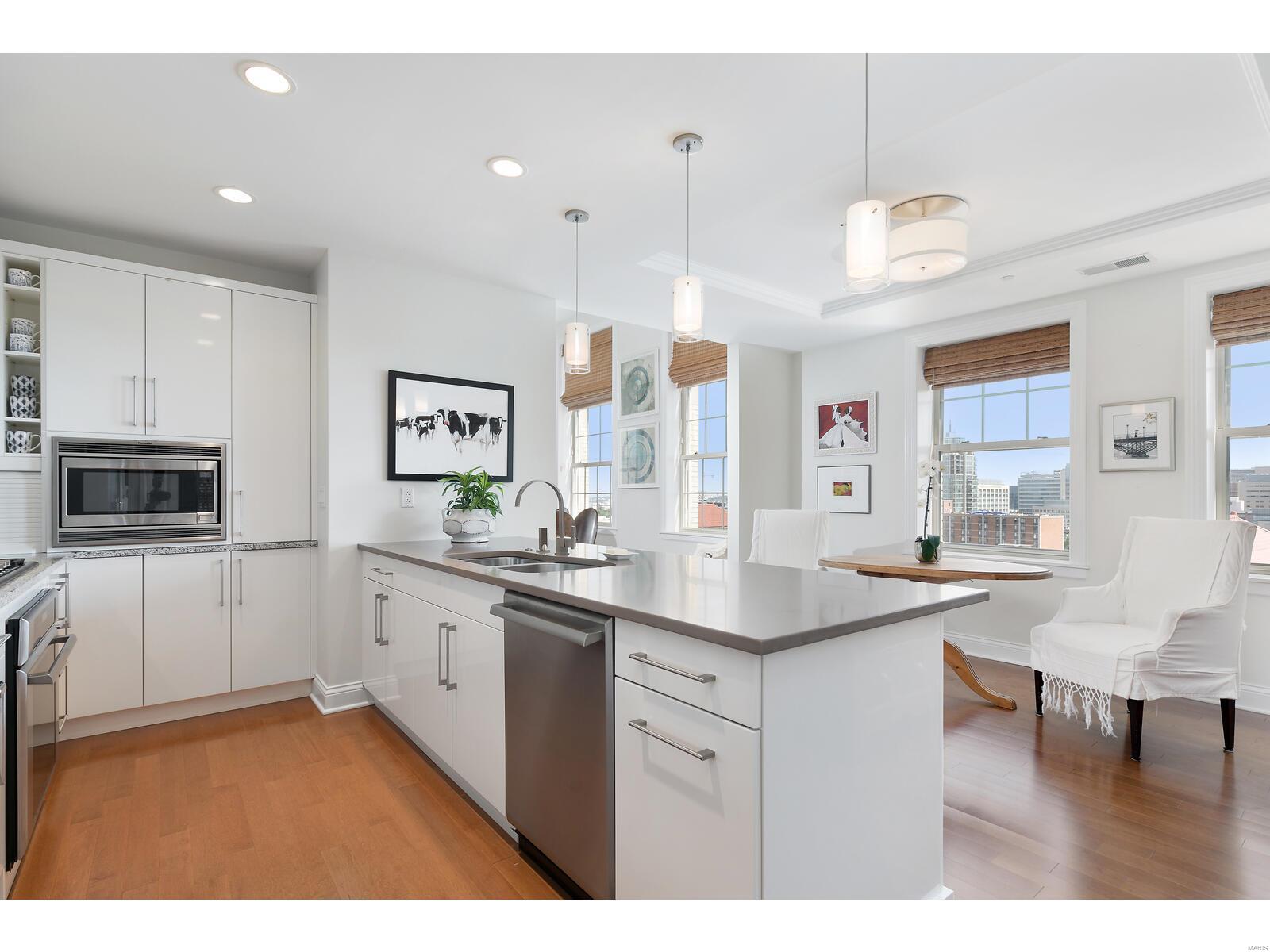 Residences at Park Plaza - Residential