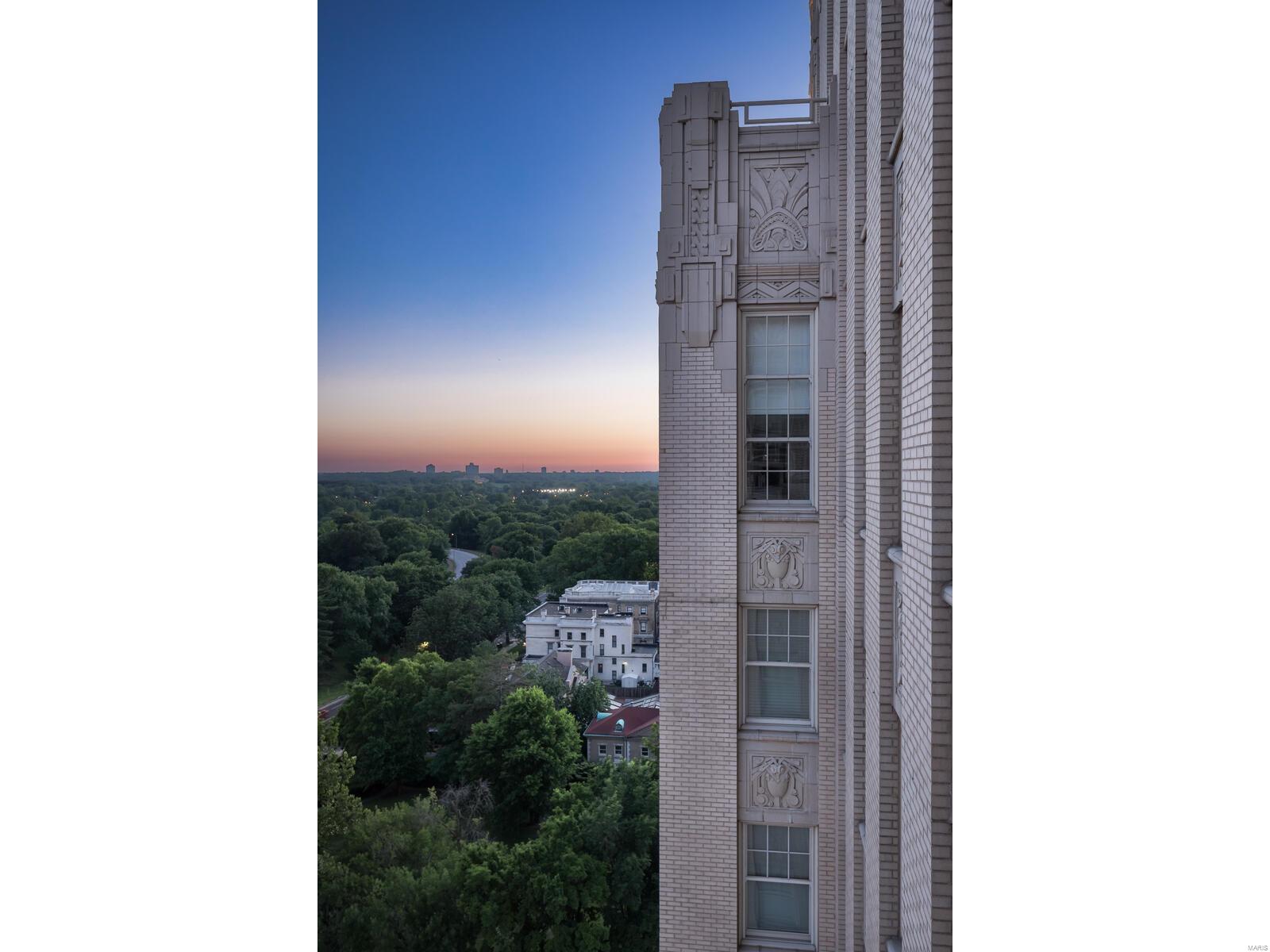 Residences at Park Plaza - Residential