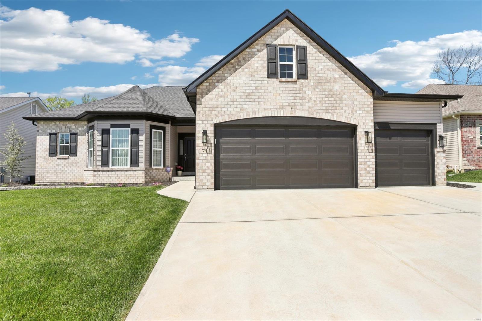 1711 Sophia Grace Lane