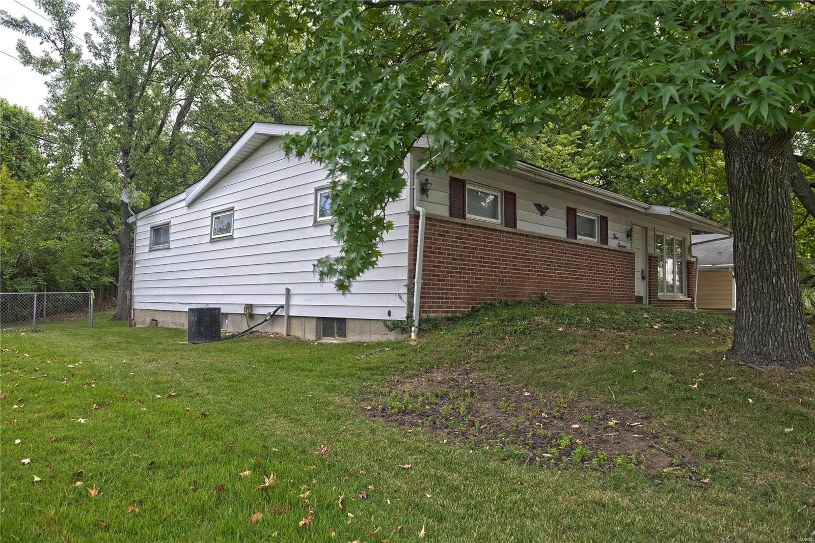 Oak Crest - Residential