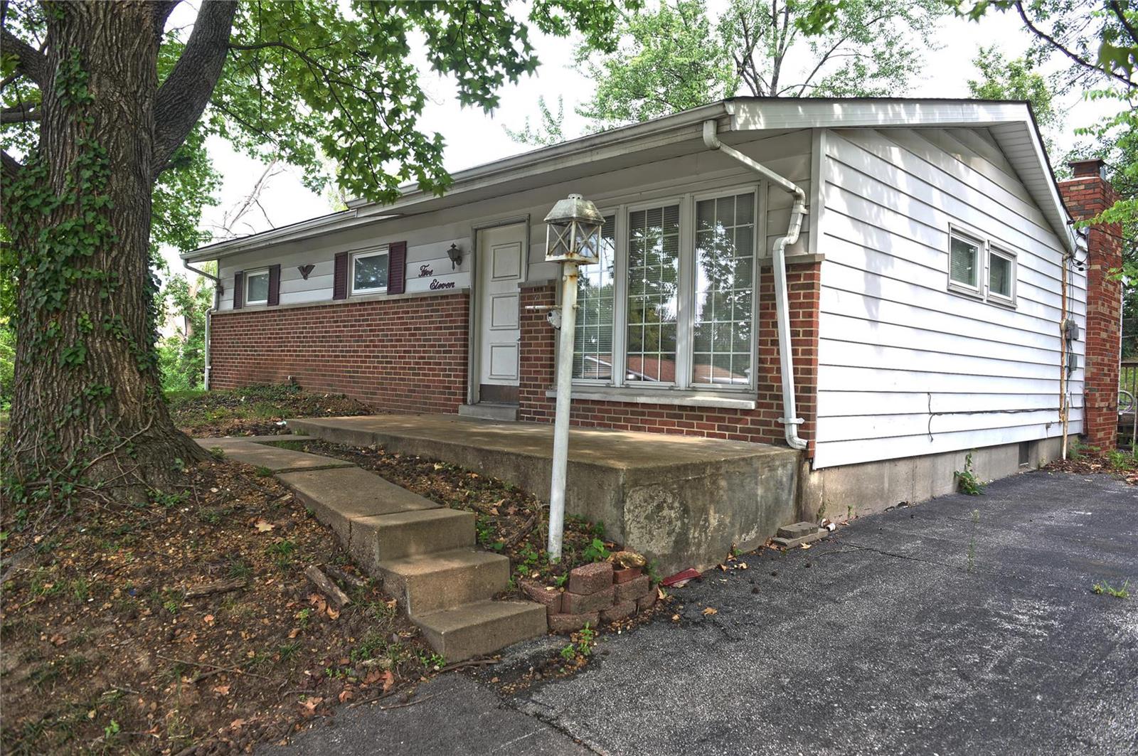 Oak Crest - Residential