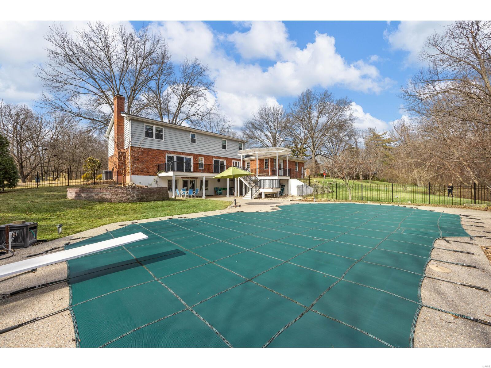 Van Courtland Place - Residential